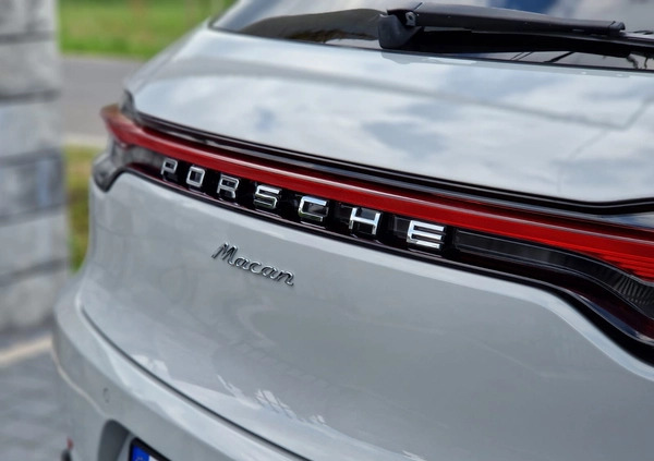 Porsche Macan cena 224999 przebieg: 56000, rok produkcji 2020 z Kalisz małe 326